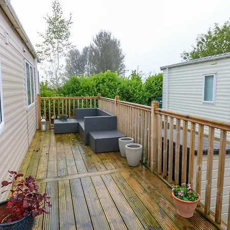 Plot 41 * كارلايل